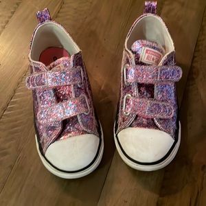 Sparkle converse